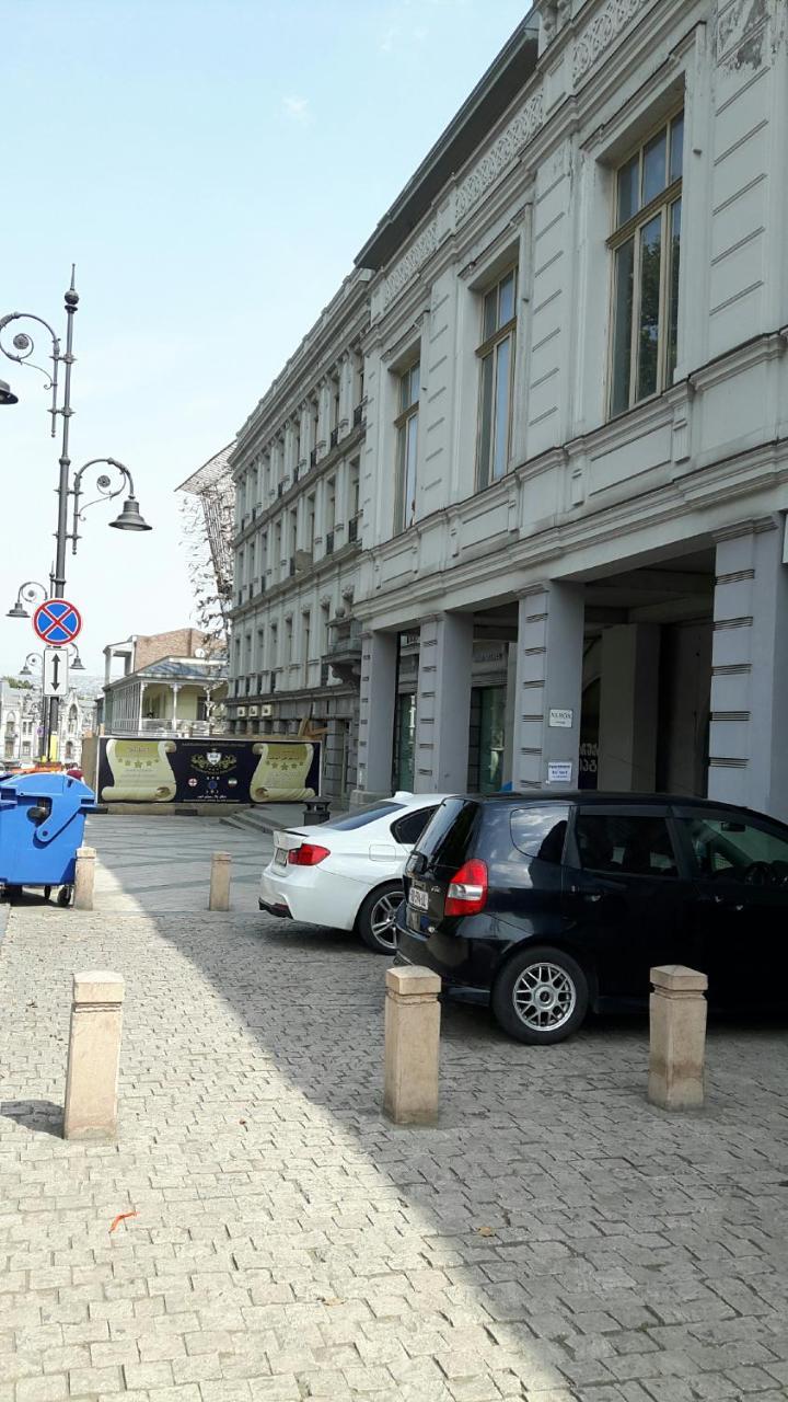 Apartment On Aleksandr Pushkin Street Tiflis Exterior foto